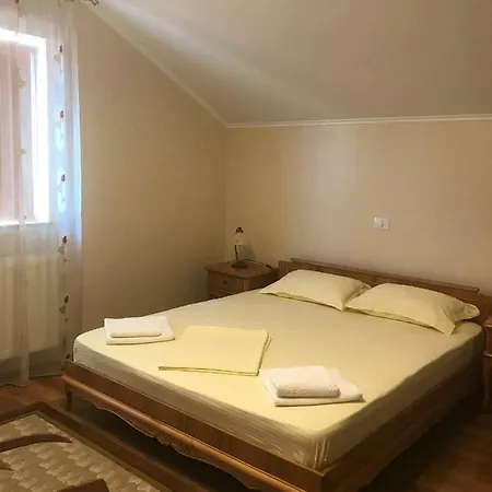 Tomis Comfort House